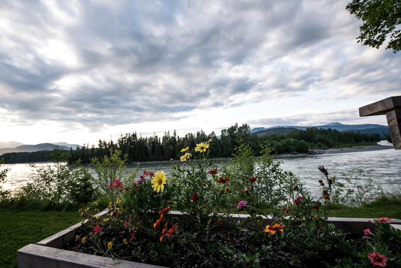 Skeena River House Bed & Breakfast Terrace Eksteriør billede